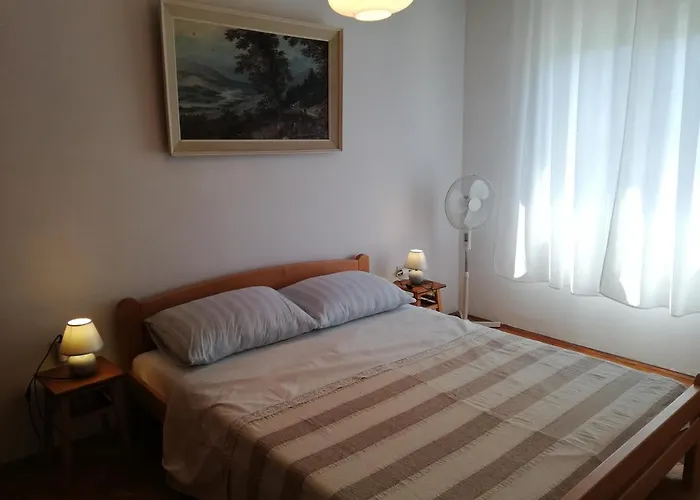 Lejlighed Edy Banjole